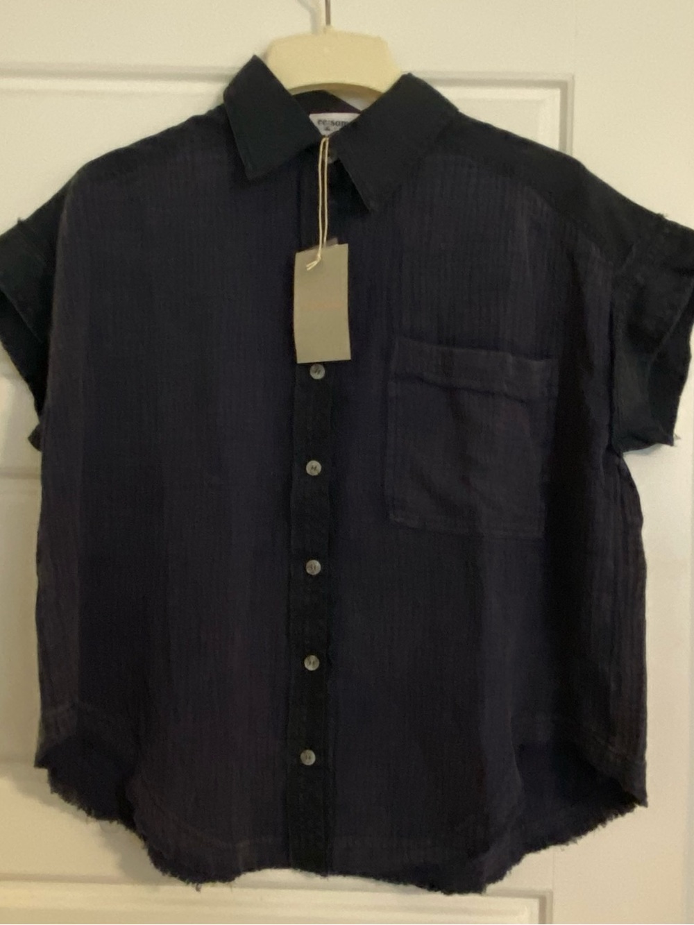 ee:some Women’s Short-Sleeve Washed Cotton Gauze  Button-Up Shirt - Navy